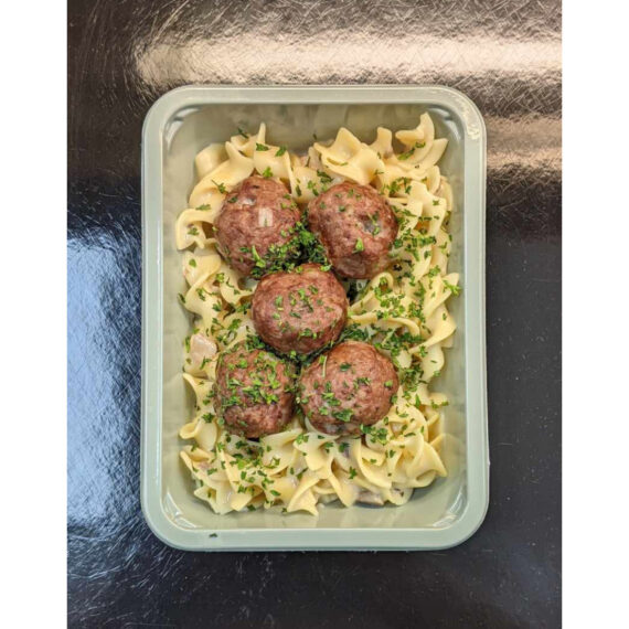 Meatball in mushroom sauce